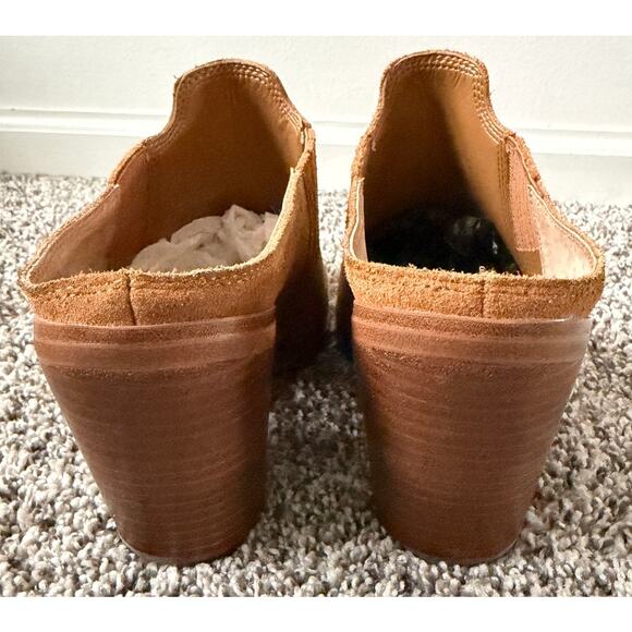 Marc Fisher Gabbi suede mule shoe women's size 7 - Picture 4 of 6